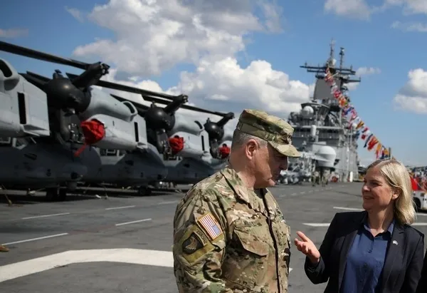 Son dakika: Başbakan Magdalena Andersson şantaja boyun eğdi! İsveç yine PKK’lı vekil Amineh Kakabaveh’i seçti!