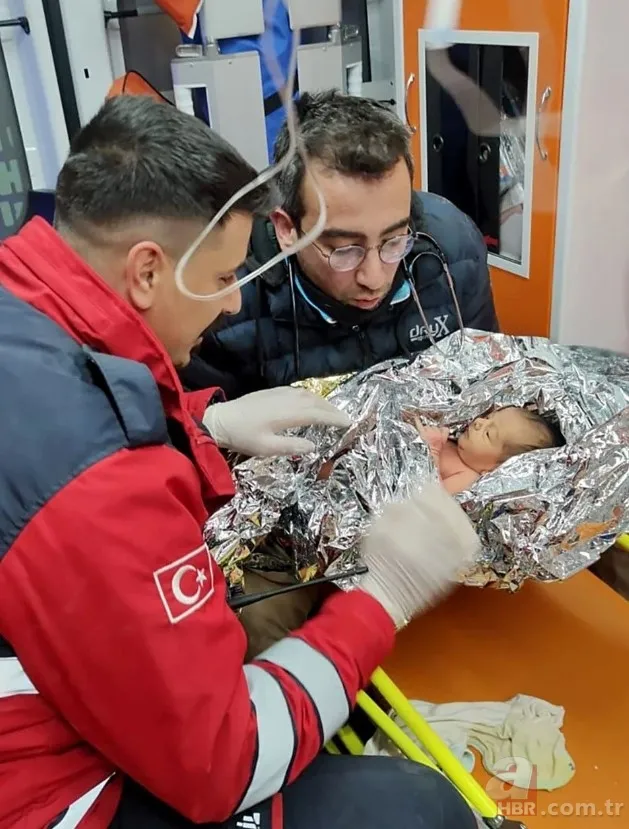 Kahramanmaraş depremin mucize bebekleri! Yeniden doğdular 6