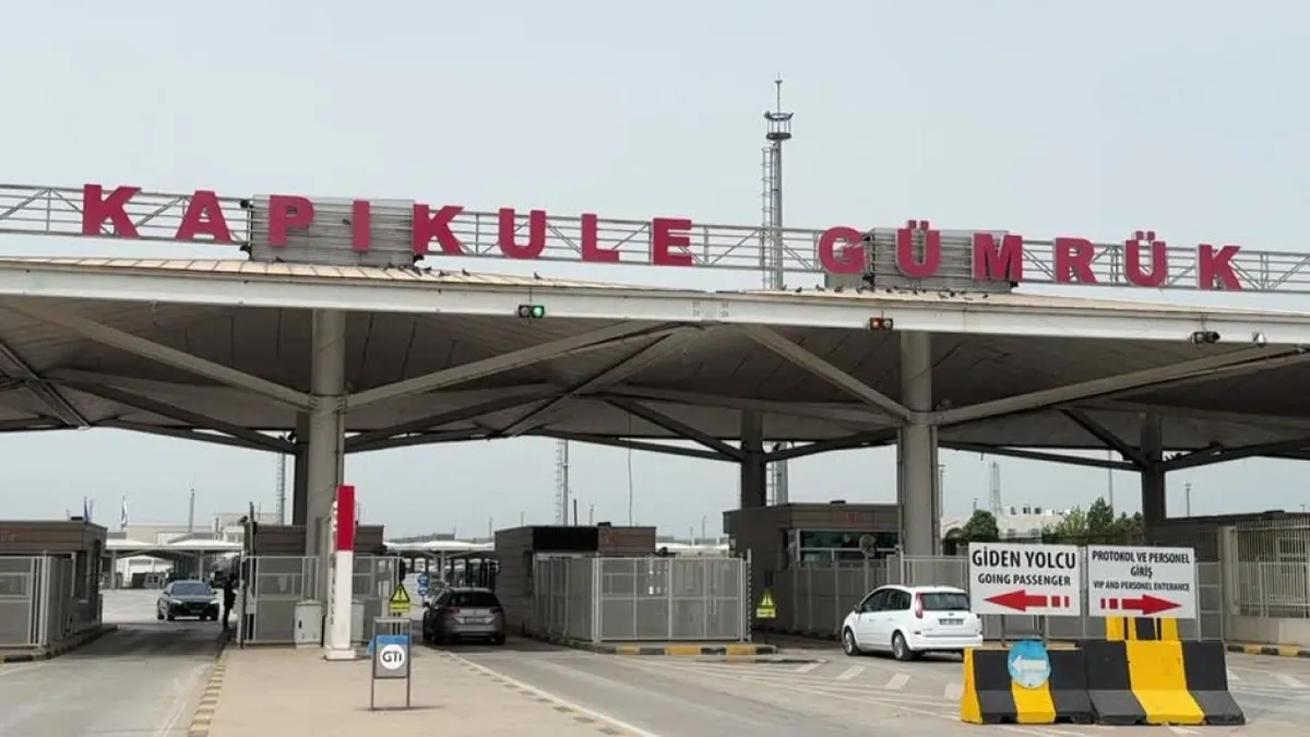 Kapıkule'de gümrük kaçağı yaklaşık 19 kilo altın ele geçirildi