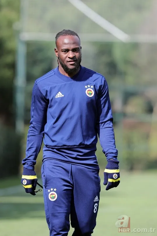 Fenerbahçe idmanında dikkat çeken detay! 8