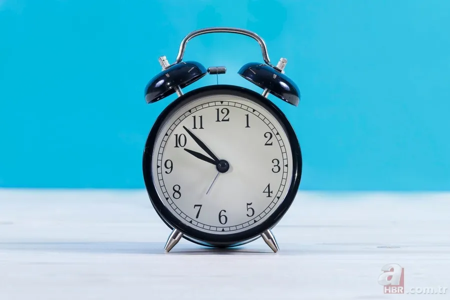 Saatlerin sağa dönmesinin gizemi çözüldü! Duyunca çok şaşıracaksınız! 2