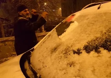 Erzurum'da yoğun kar yağışı