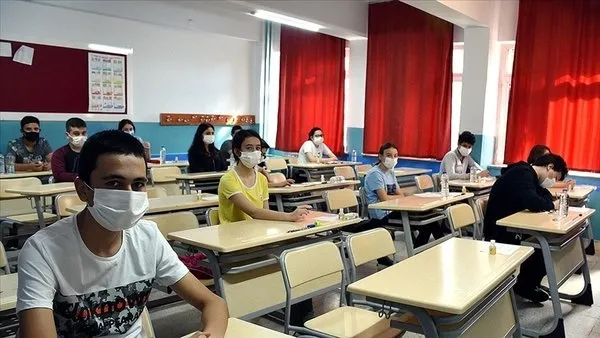 YÖK Başkanı Prof. Dr. Erol Özvar barajsız YKS’nin detaylarını anlattı! İşte 10 soruda yeni dönem