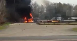 ABD’de uçak düştü! Ölü ve yaralılar var