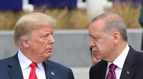 Mandacı 7’li koalisyon için İngiliz gazeteciden dikkat çeken analiz: ABD, AB ve NATO’yu memnun etme peşindeler