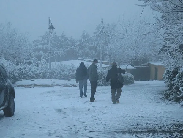 Meteoroloji son dakika: İstanbul’da kar yağışı devam edecek mi, ne zaman bitecek? 18 Ocak İstanbul hava durumu