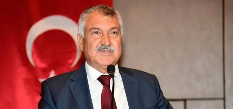 CHP'li Adana Büyükşehir Belediye Başkanı, belediye işçilerini villasında çalıştırdı