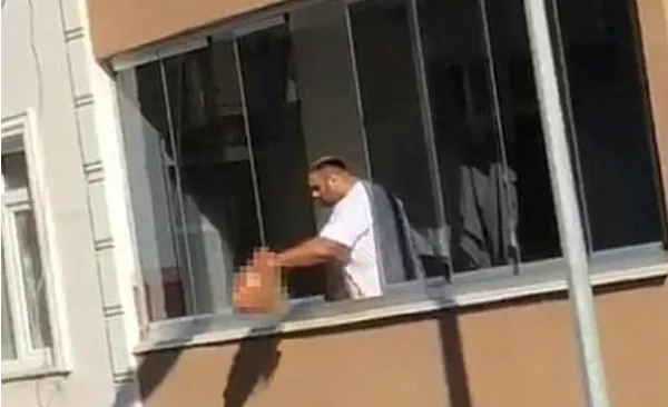 1687464350795.jpg Vahşi cinayette kan donduran detaylar! Bağcılar’da annesinin kafasını kesip sokağa atan Sayan hakim karşısında: Beraatimi istiyorum - 1