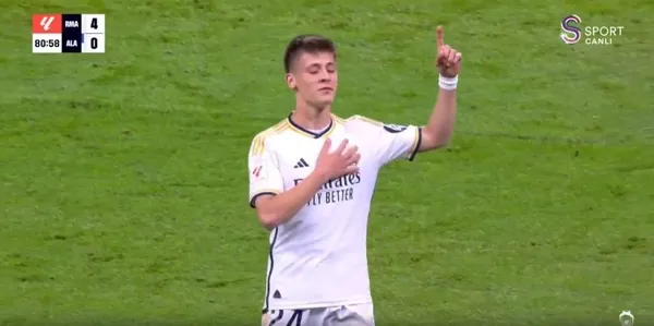real-madridde-arda-guler-sov-5-golunu-boyle-atti-iste-genc-yildizintevekkule-dayanan-gol-sevinci-1715723172065.jpeg Real Madrid'de Arda Güler şov! 5. golünü böyle attı | İşte genç yıldızın tevekküle dayanan gol sevinci - 2