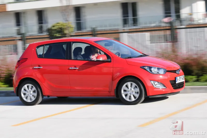 335.300 TL’den başlayan fiyatla sıfır araba sahibi olun! Hyundai i20 ÖTV'li ÖTV'siz fiyat listesi çıktı! Şartı sağlayan arabayı kapar! 6