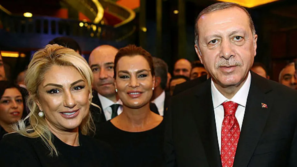 Muazzez Ersoy: En büyük muhalif Erdoğan’dır! Onunla gurur duyuyorum
