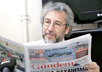 Can Dündar için yakalama kararı