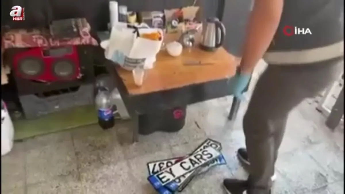 Adana'da 27 sahte plaka ele geçirildi
