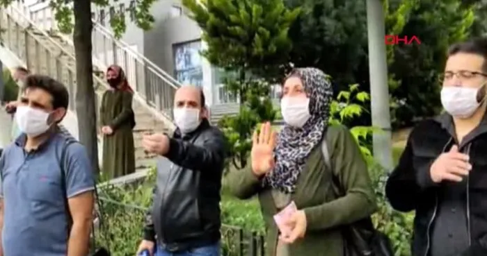 Sultangazi'de minibüs denetimi yapan polis şaştı kaldı: 16 fazla yolcu çıktı - 2