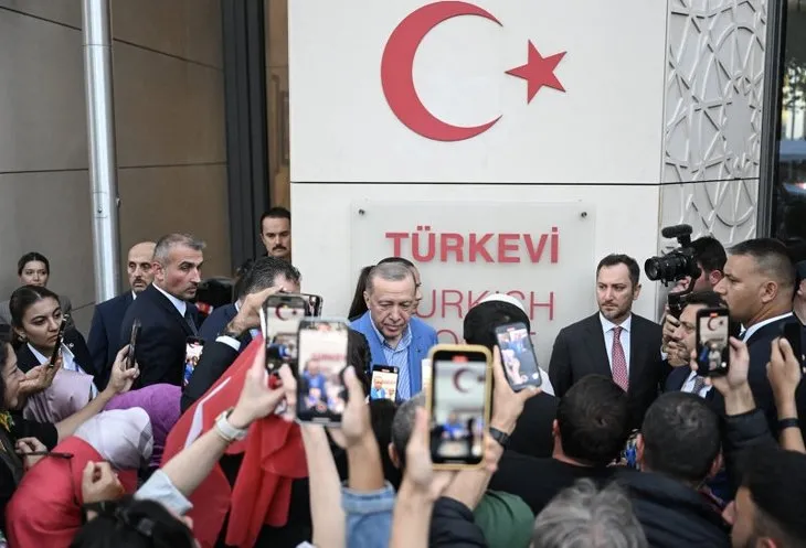 Başkan Erdoğan’a New York’ta sevgi seli! Türkevi’nde coşkuyla karşıladılar