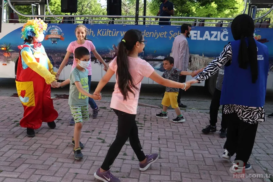 Başkan Erdoğan tedavisini üstlenmişti! Taburcu olan küçük Taha'ya Elazığ'da coşkulu karşılama 2