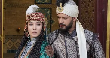 Aynı dizide oynamışlardı! Emre Kıvılcım ve Yulduz Rajabova çiftinden müjde!