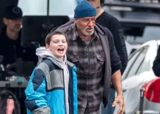 Efsane oyuncu Sylvester Stallone perişan halde görüntülendi!