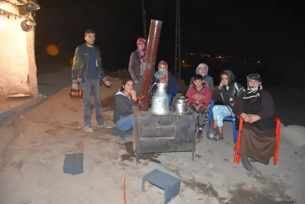 ardahanda-gece-yarisi-4-buyuklugunde-deprem-1664333342885.jpg Ardahan'da gece yarısı 4 büyüklüğünde deprem - 1