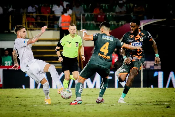 Beşiktaş Başkanı Ahmet Nur Çebi'den hakem açıklaması: Limitimiz kalmadı - 1