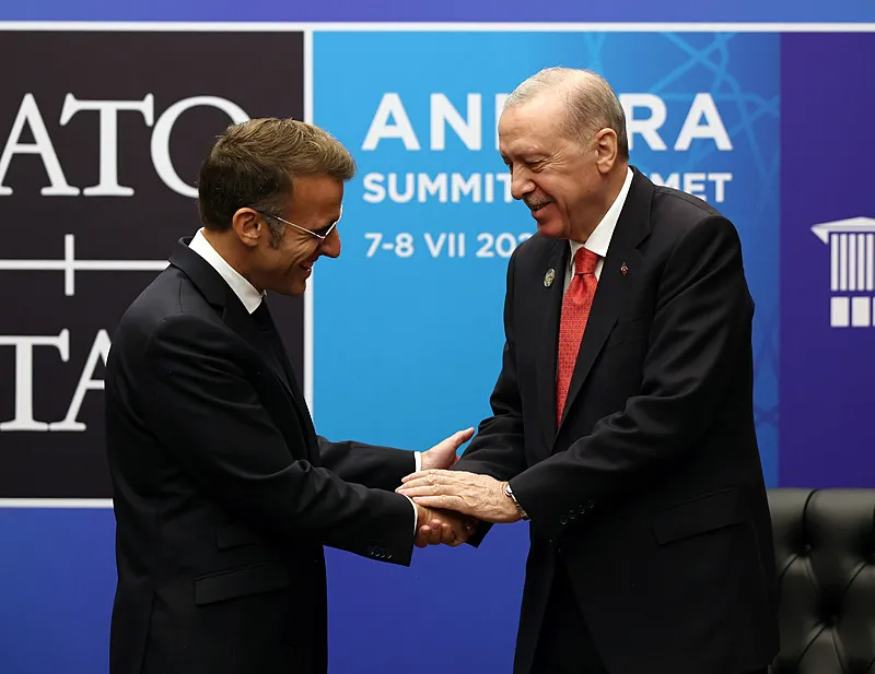 macrondan-baskan-erdogan-paylasimi-fransaya-selamini-ilettim-1783524723609.png (Foto: ahaber.com.tr ekran görüntüsü)