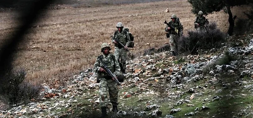 Son dakika: Misliyle karşılık verildi! Taciz ateşi açan 12 terörist etkisiz hale getirildi