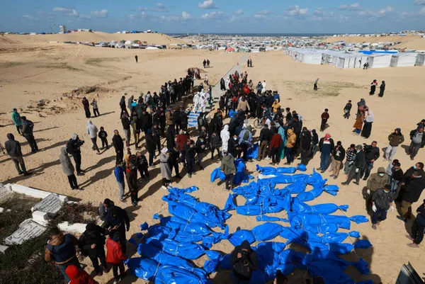1706715826738.jpg Katil İsrail 116 günde 2 bin 269 katliam yaptı! Gazze'de insanlar açlıktan ölüyor - 8