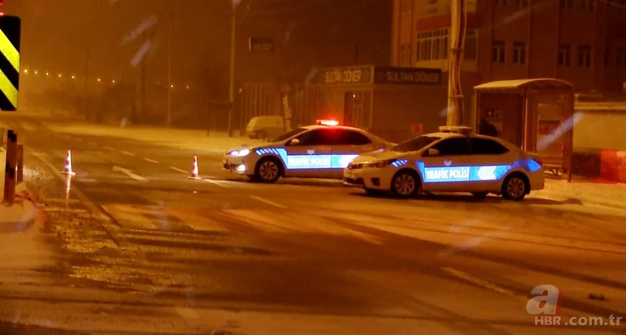 Aksaray-Konya karayolu kar ve tipi nedeniyle ulaşıma kapatıldı 4
