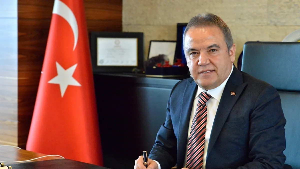 Muhittin Böcek'ten rüşvet itirafı: İmamoğlu adaylık için benden 15 milyon euro istedi
