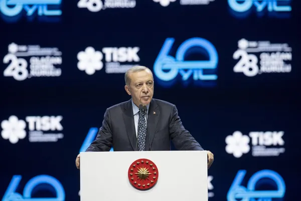 Son dakika: Başkan Erdoğan'dan TİSK 28. Olağan Genel Kurulu'nda önemli açıklamalar | Asgari ücret ve enflasyon mesajı - 2