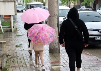 Meteoroloji İstanbul için saat verdi! Birçok ile sarı kodlu alarm