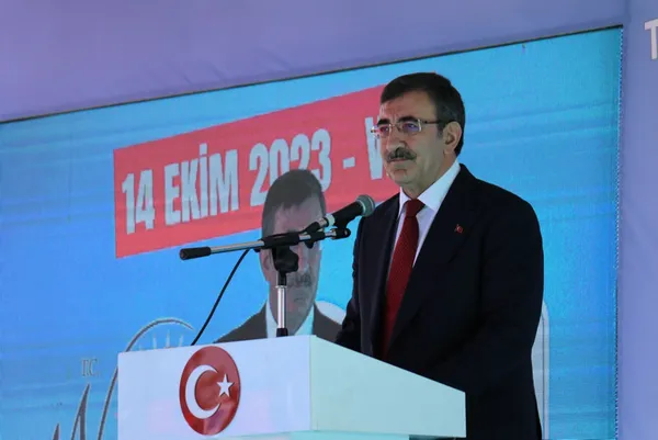 Cumhurbaşkanı Yardımcısı Cevdet Yılmaz’dan ocak zammıyla ilgili yeni açıklama: Enflasyona ezdirmeyeceğiz