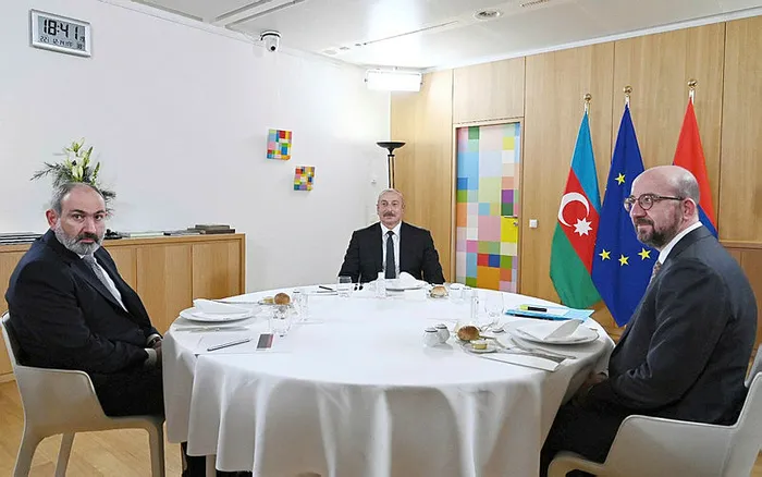 turkiye-ermeni-vakiflar-birliginden-erdogan-pasinyan-gorusmesine-destek-dunyada-barisa-dair-umutlari-yesertti-1657652801713.jpg Türkiye Ermeni Vakıflar Birliğinden Erdoğan-Paşinyan görüşmesine destek: "Dünyada barışa dair umutları yeşertti" - 3