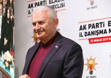 Binali Yıldırım: “Biz yoldan çıkmadık, bazıları menfaatinin bittiği durakta inmiştir”