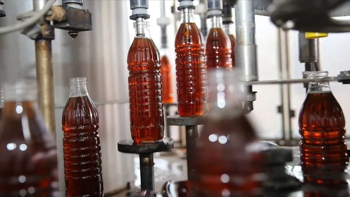 Duşta tüm akneler kuruyacak! Banyonuza bir kaşık ekleyin...