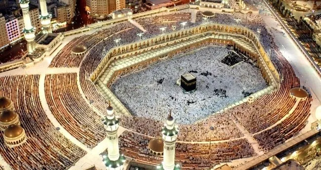 Suudi Arabistan’da Mescid-i Haram ve Mescid-i Nebevi tam kapasite ibadete açılıyor - 3