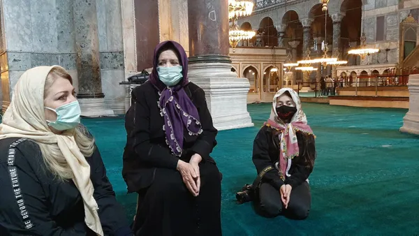 82 yaşında Müslüman oldu! Söylediği sözler ders niteliğinde