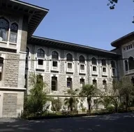 İstanbul Erkek Lisesi’nde neler oluyor?