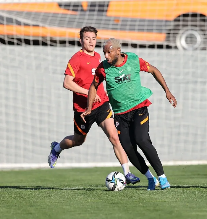 Galatasaray’dan Fenerbahçe derbisi için sağlam antrenman