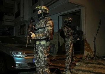 İstanbul'da terör operasyonu! Yakalandılar