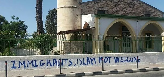 Türkiye’den Güney Kıbrıs Rum Yönetimi’ndeki camiye yapılan saldırıya tepki