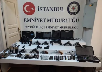 İstanbul'da dev operasyon! Suikast silahları ele geçirildi