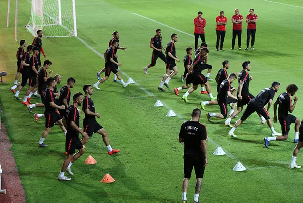 A Milli Takım, zorlu Fransa maçına hazır - 1