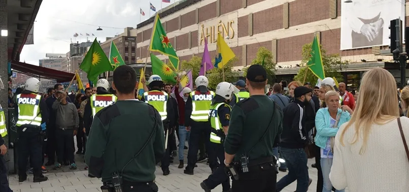 Son dakika: İsveç ve Finlandiya teröristleri vermiyor!