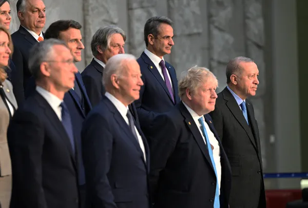 Son dakika: Başkan Erdoğan yurda döndü! Brüksel dönüşü Başkan Erdoğan basın mensuplarının sorularını yanıtladı