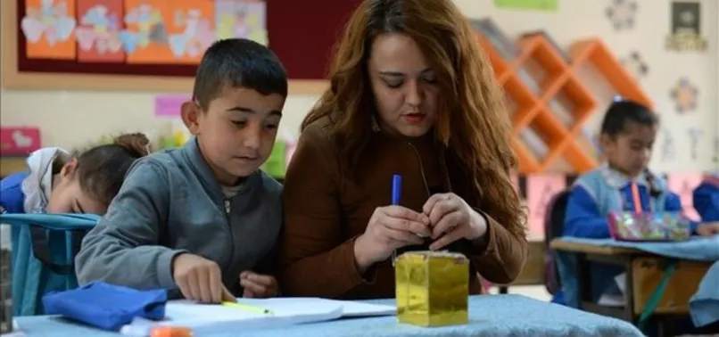 Öğretmenlerin il içi ve iller arası yer değiştirme başvuru sonuçları sorgulama ekranı! MEBBİS sonuç...