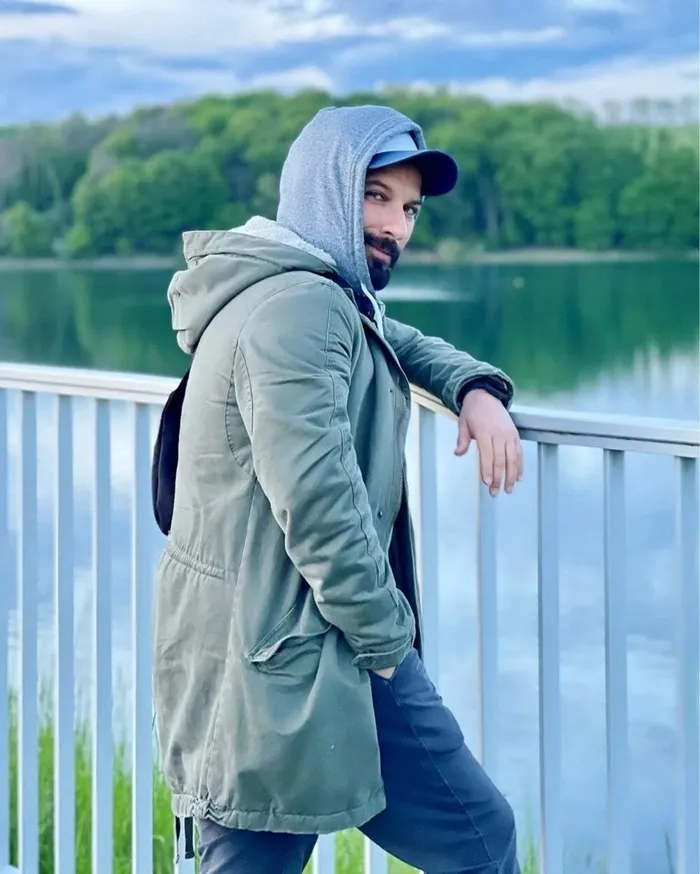 Megastar Tarkan aşı oldu: Aşıyı olmamak için direnmenin manası yok - 4