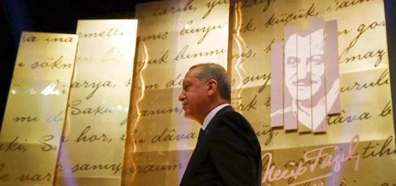 Başkan Erdoğan, Necip Fazıl Kısakürek'i andı