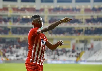 Kartal’da Eto’o heyecanı