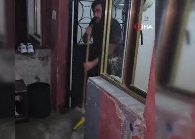 Hamile kadının evi sular altında kaldı